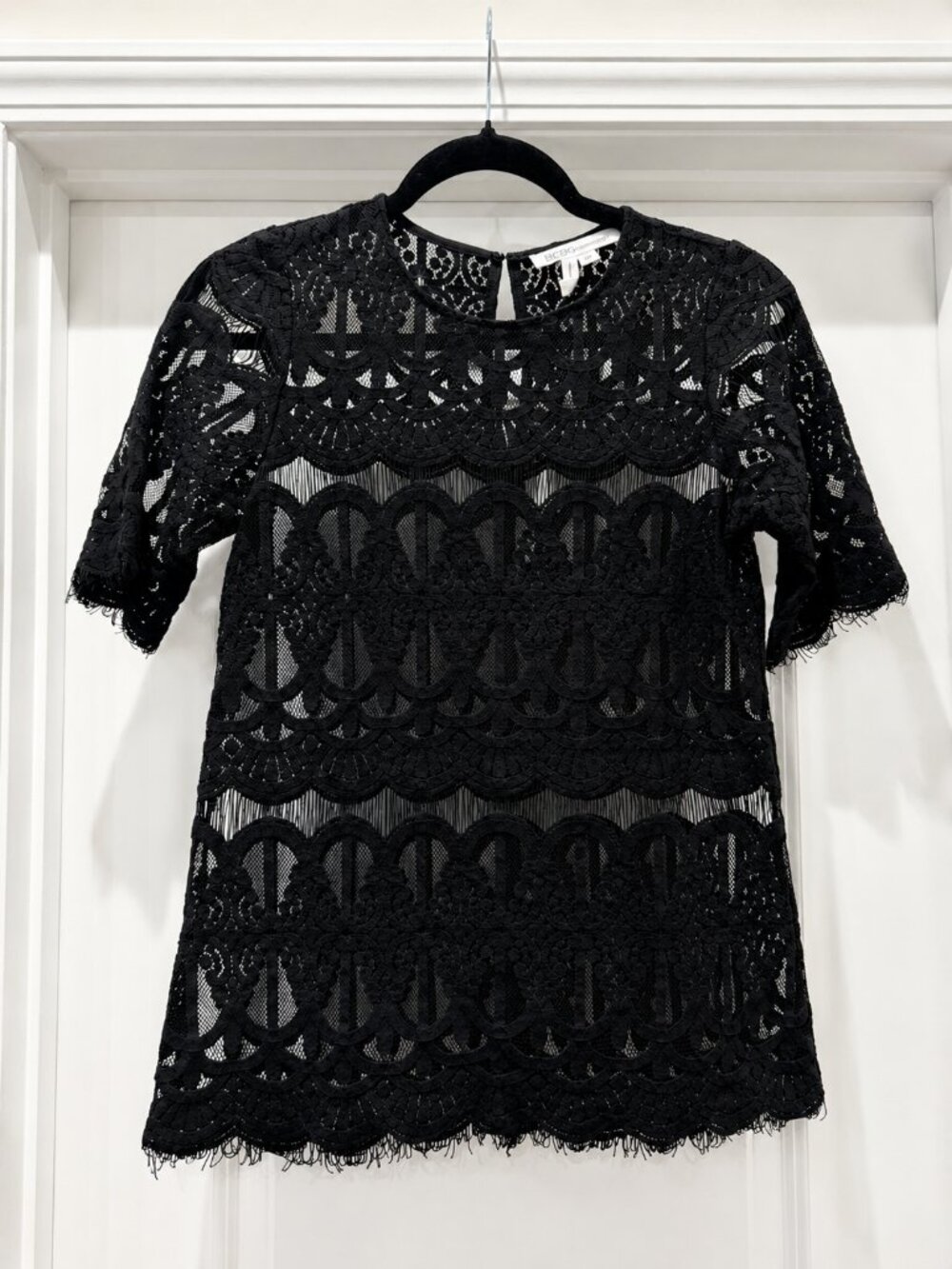 BCBGeneration Black Lace Short Sleeve Top – Size XS